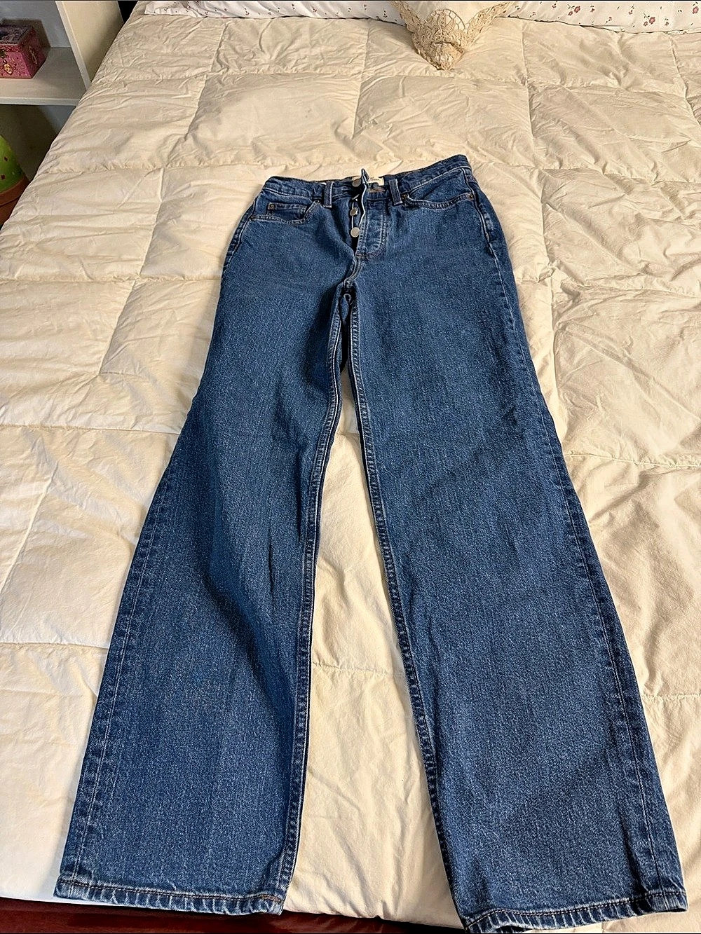 Universal Thread Highest Straight Leg Jeans Blue Size 2